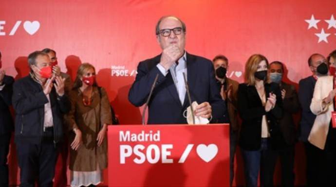 Histórico batacazo electoral del PSOE.