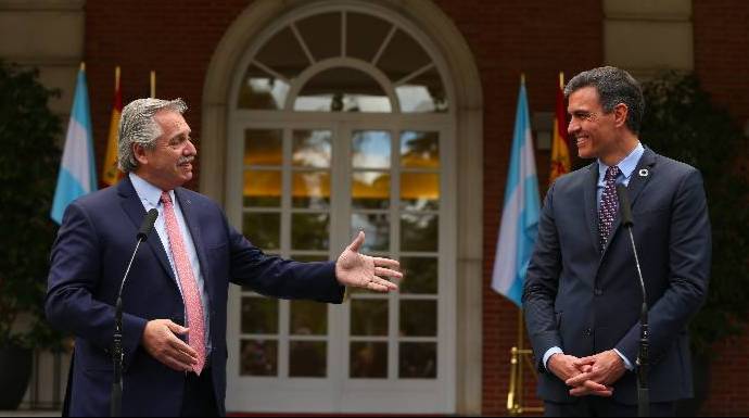 Sánchez, este martes en Moncloa, junto al presidente de Argentina.
