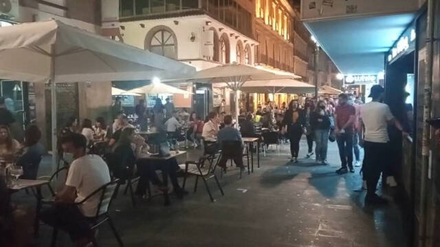 Imagen de la zona centro de Alicante este sábado por la noche