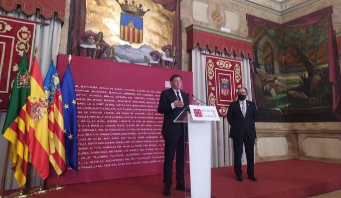 Ximo Puig en la Diputación de Castellón junto con el presidente de la institución provincial José Martí