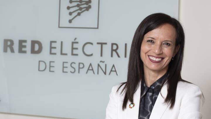 La exministra socialista Beatriz Corredor preside Red Eléctrica desde 2020.