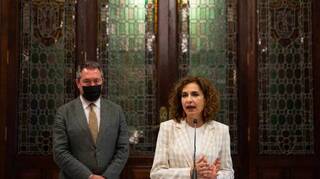 Montero se enfrenta con Susana Díaz por las acusaciones de machismo a Sánchez