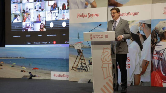Ximo Puig durante la presentación del programa 'Estiu Segur'