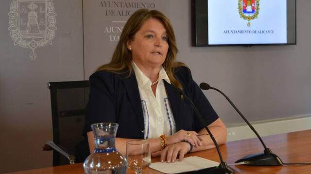 Julia Llopis, concejal de Educación del Ayuntamiento de Alicante