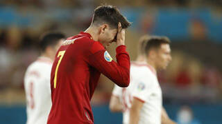 Una decepcionante España vuelve a empatar y se lo jugará todo contra Eslovaquia