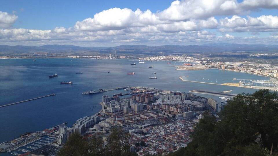 Vista de Algeciras desde Gibraltar