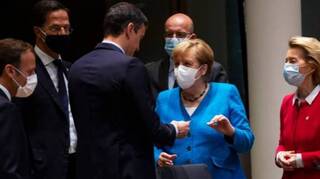 Merkel da la puntilla al turismo español y declara a España 