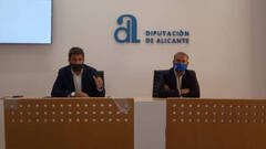 Carlos MazÃ³n, presidente de la DiputaciÃ³n de Alicante, y Lalo DÃ­ez, portavoz de la plataforma de hosteleros