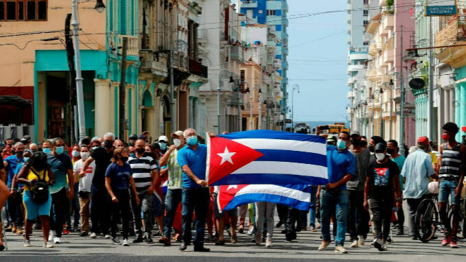 Cuba, sacudida por manifestaciones inéditas contra el gobierno 