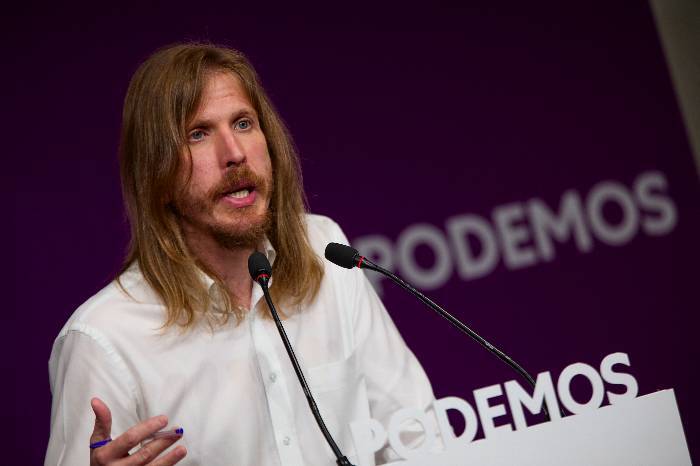 El portavoz nacional de Podemos, Pablo Fernández, este lunes.