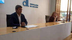 El presidente de la Diputación de Alicante, Carlos Mazón, y la diputada de Ciclo Hídrico, Ana Serna / FOTO: Olga Avellán