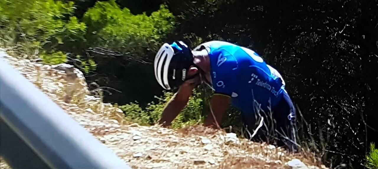 Alejandro Valverde, nada más caerse en la séptima etapa de la Vuelta. 