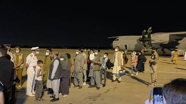 Llegada de refugiados a Torrejón tras ser evacuados de Afganistán