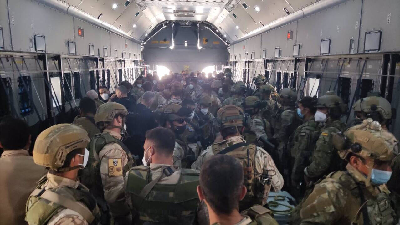 Último avión español de evacuación de Afganistán