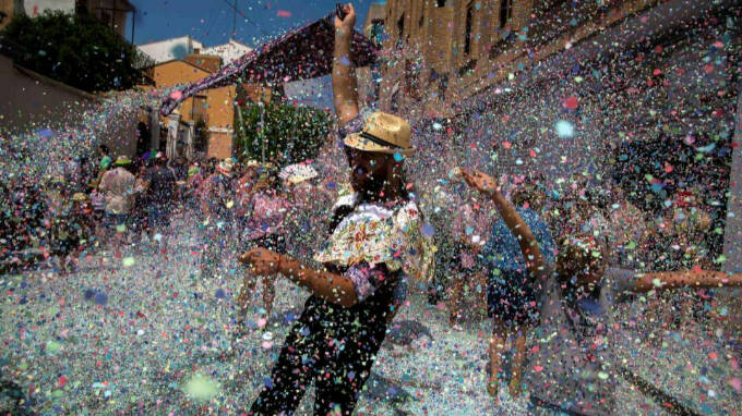 Celebración de las fiestas patronales en la Comunidad Valenciana