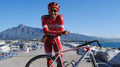 Está loco: Luis Ángel Maté vuelve a Marbella en bici tras competir en La Vuelta