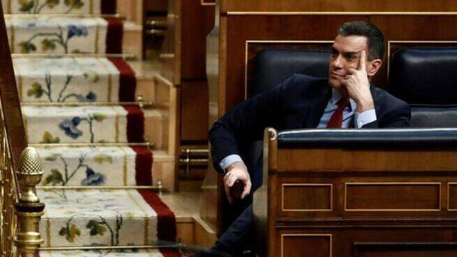 El tormentoso retorno del Gobierno al Congreso, con la luz y Cataluña a rastras