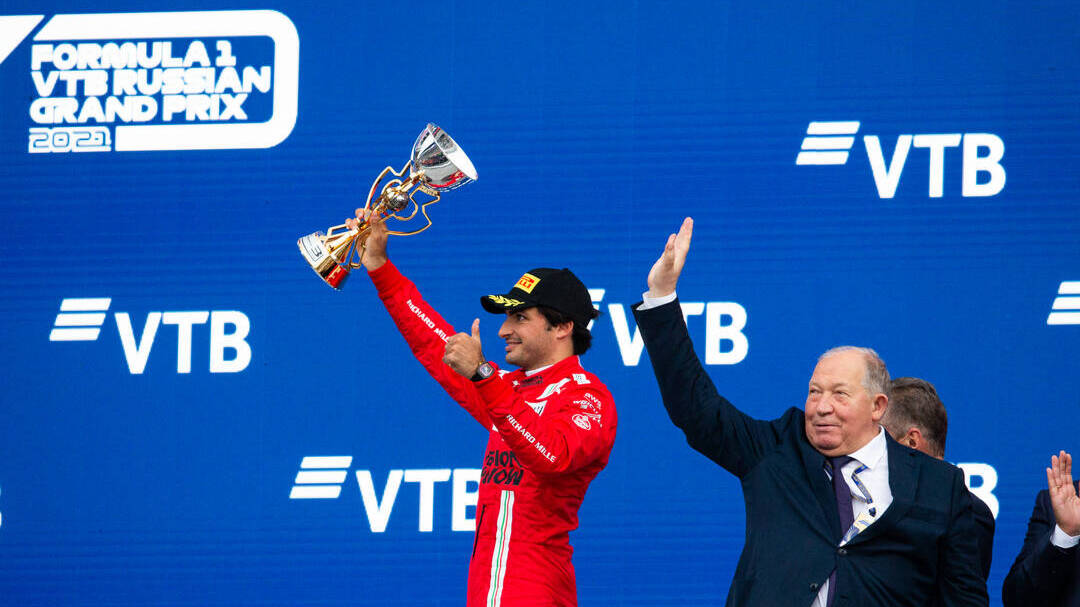 Carlos Sainz fue tercero en el podio de Sochi. 