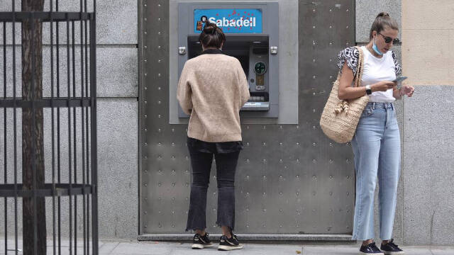 Cajero automático del Banco Sabadell