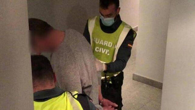 El asesino de Lardero siendo detenido por la Guardia Civil
