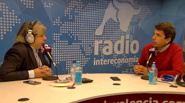 El líder del PPCV durante una entrevista en Intereconomía con José Luis Pichardo. 