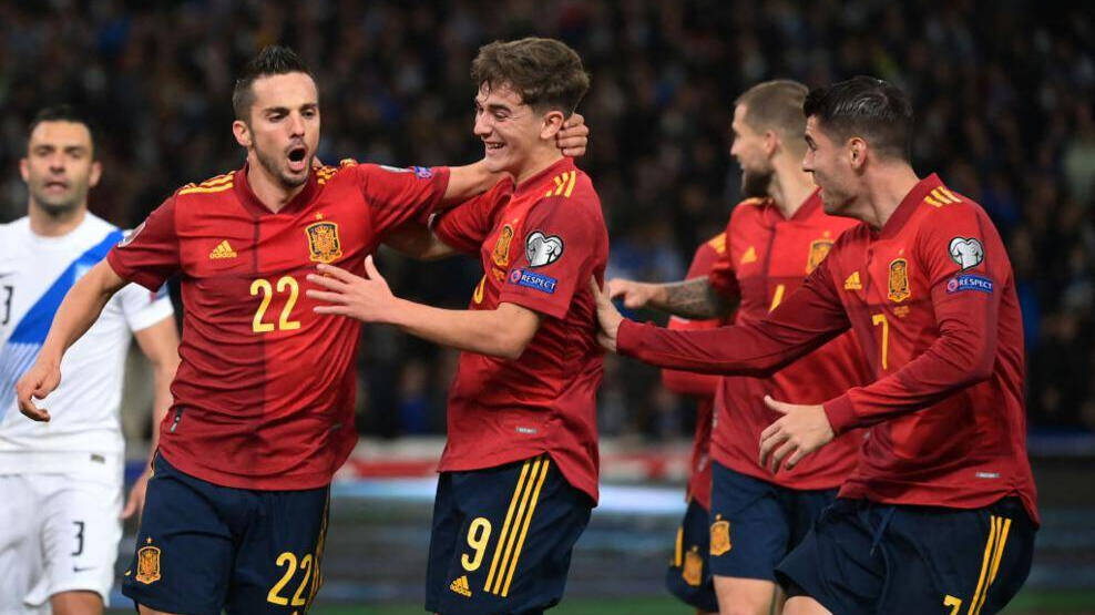 Los jugadores españoles celebran el gol de Sarabia / FOTO: Selección Española