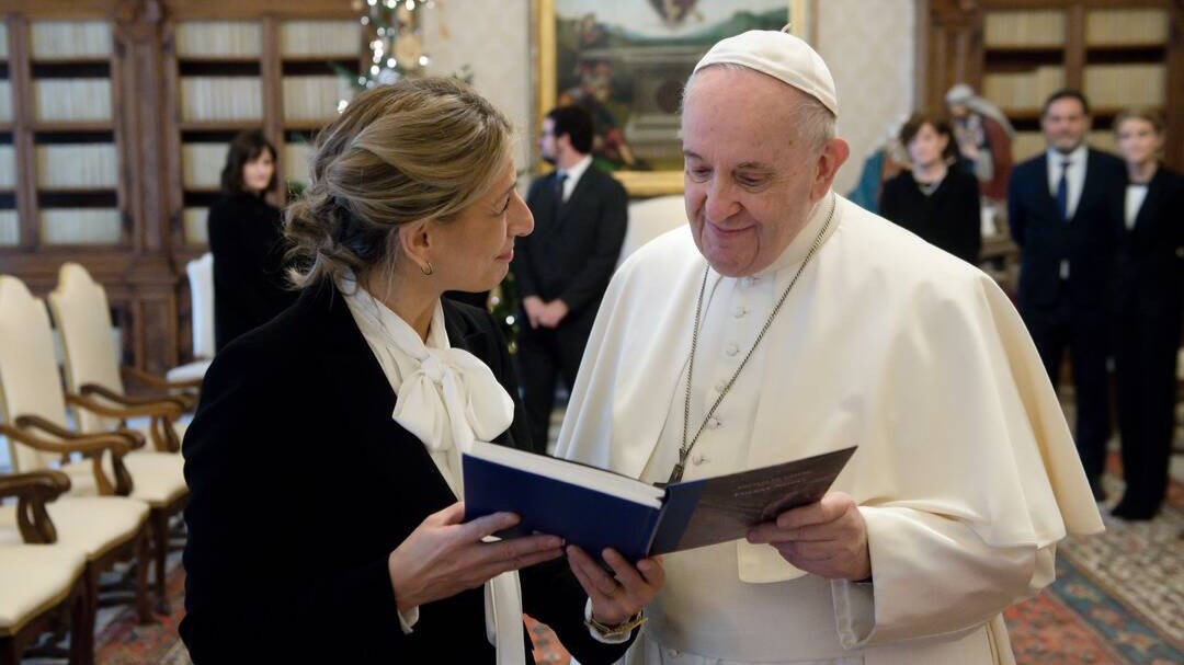 Yolanda Díaz y el Papa Francisco