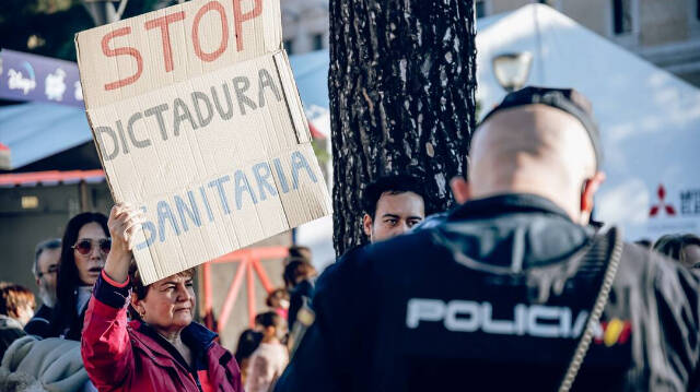 Manifestación negacionista en Madrid