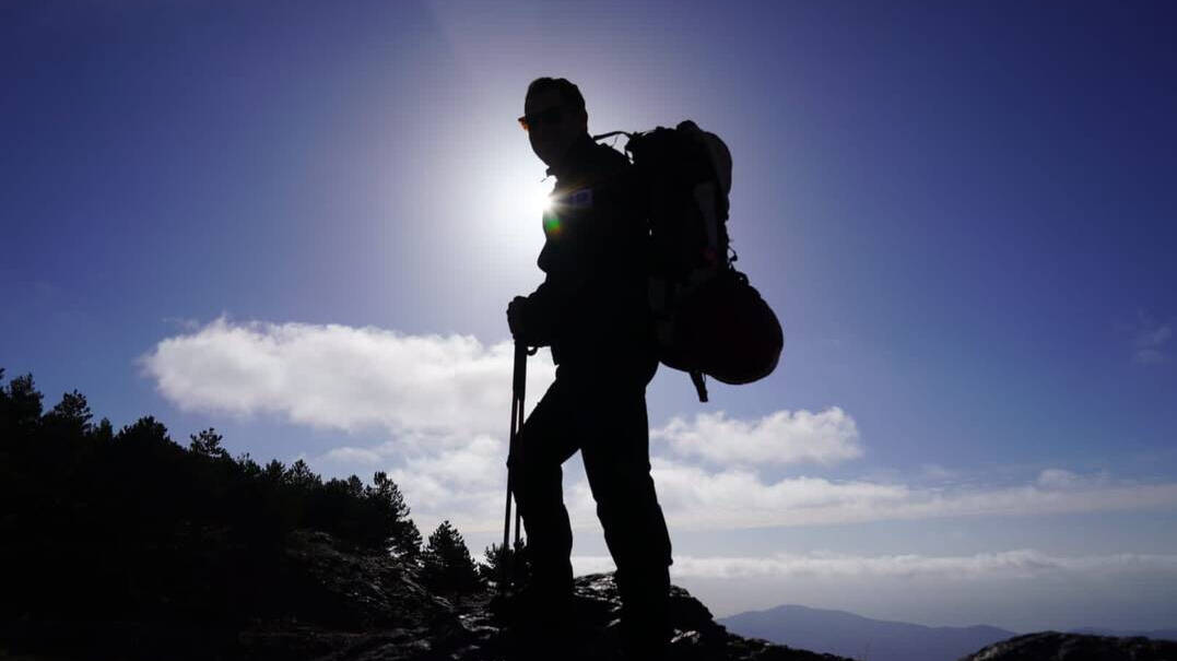 Moreno llegando a la cumbre del pico Mulhacén, a 3.479 metros, en Sierra Nevada.