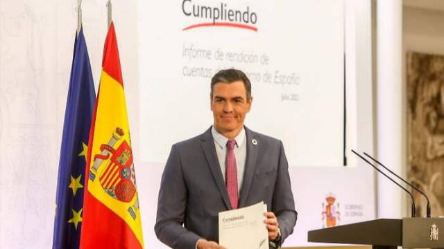 Pedro Sánchez presumiendo de sus cumplimientos en su balance de año