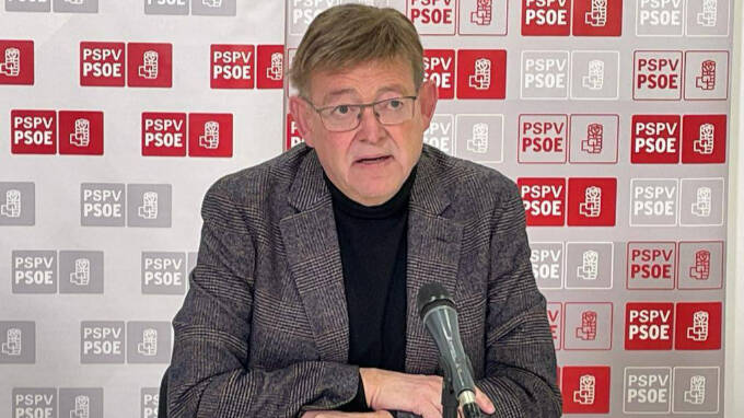 Ximo Puig durante el Comité Federal del PSOE