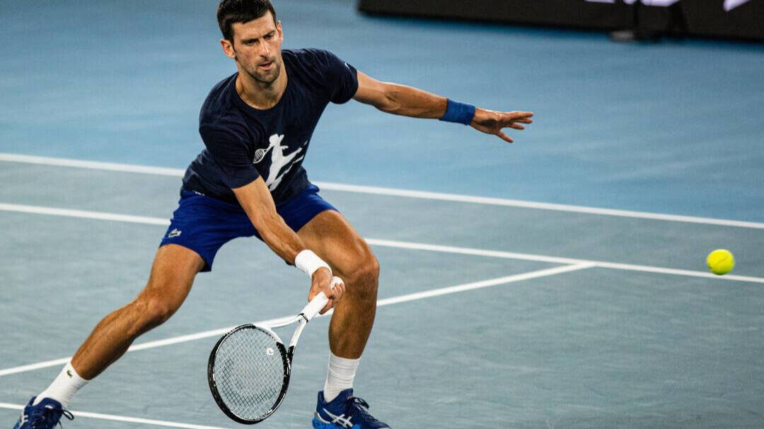 Novak Djokovic, entrenando en Melbourne. 