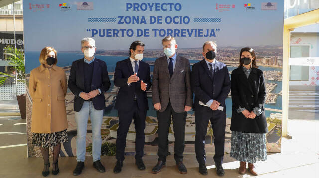 Ximo Puig y Eduardo Dolón durante la presentación del proyecto del puerto