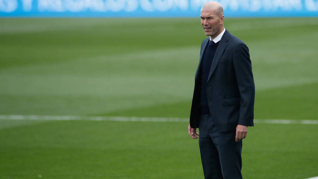Zidane, durante un partido con el Real Madrid