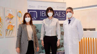 La ministra Diana Morant visita la Clínica Biomédica Ascires Universitats y el Instituto Biomédico
