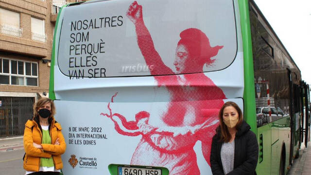 Campaña del Ayuntamiento de Castellón usando la imagen de Delacroix a la que canta Rigoberta Bandini 