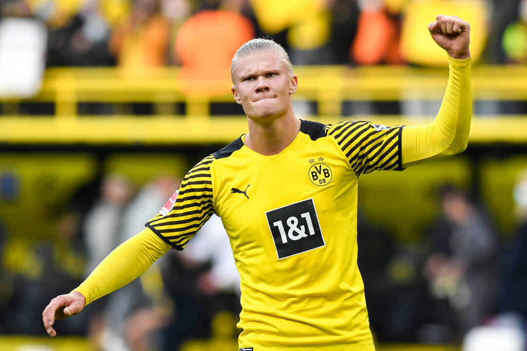 Haaland celebra un gol con el Borussia Dortmund.