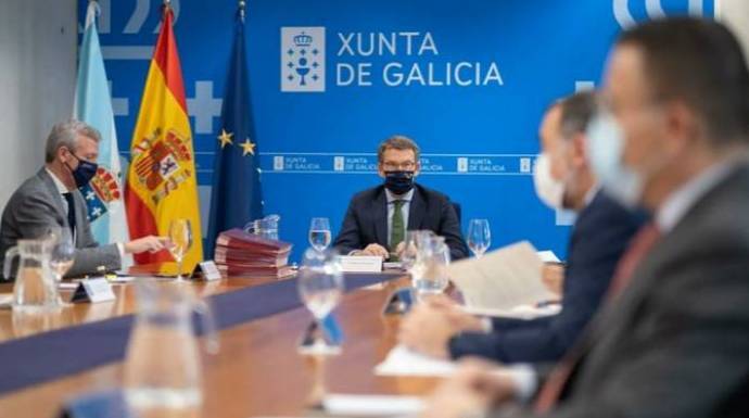 Alberto Núñez Feijóo en la reunión del gobierno gallego.