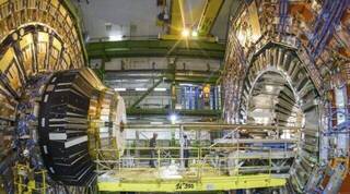 El CERN aprueba nuevo súper colisionador de 100 km