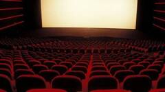 Eastwood y Scorsese encabezan un S.O.S.  desesperado para las salas de cine