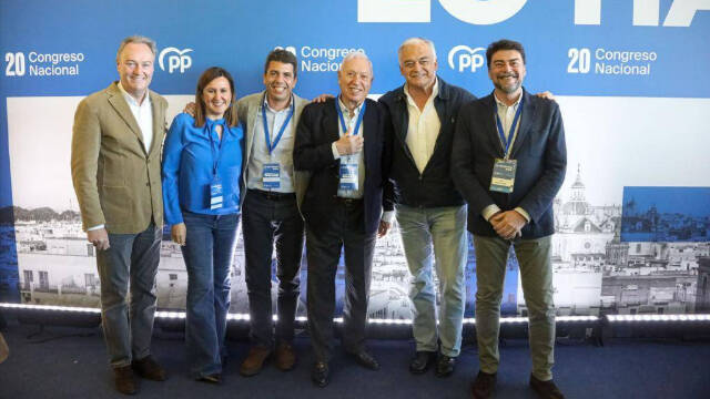 Mazón y González Pons con los vocales del PPCV en la ejecutiva de Feijóo