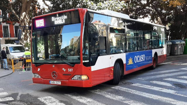 Los autobuses recuperan el recorrido habitual por la zona norte