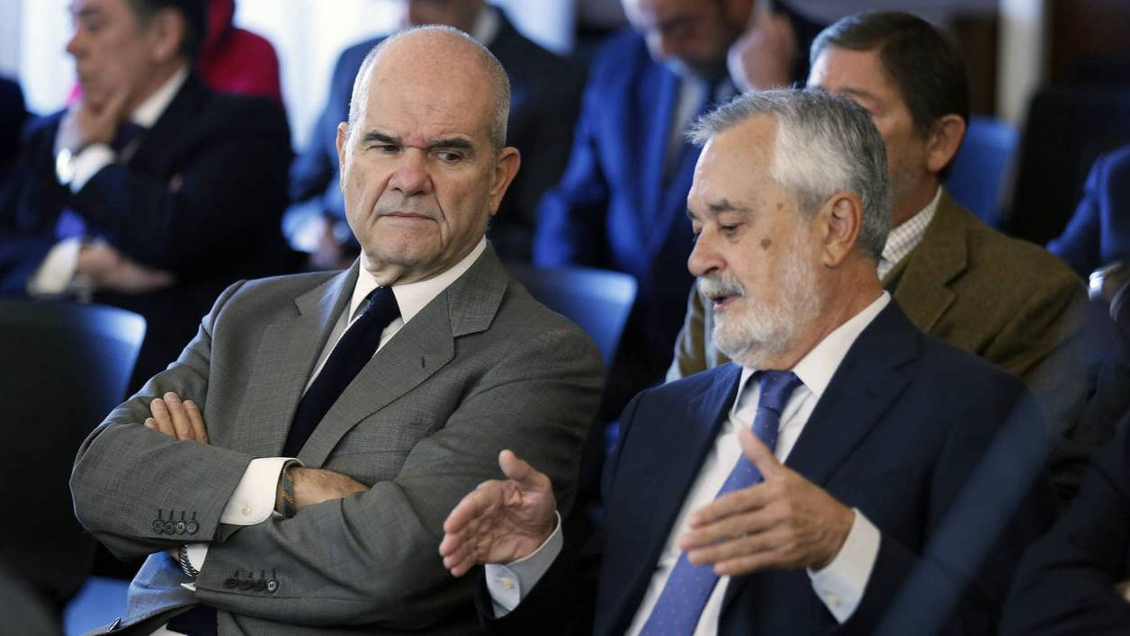 Los expresidentes andaluces del PSOE-A, Manuel Chaves y José Antonio Griñán, en el juicio de los ERE en 2019.