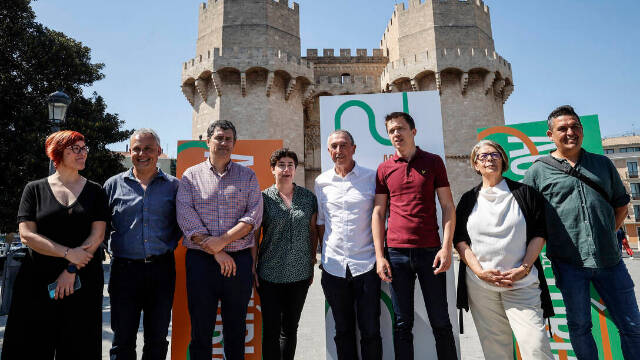 Errejón con representantes de Compromís, Més per Mallorca, Chunta Aragonesista y Verdes Equo en Valencia