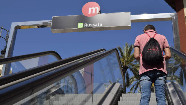 Imagen de la estación de Russafa de la Línea 10 de Metrovalencia.