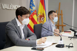 “Hiperventilada, victimista, demagogo”: guerra Compromís-PSOE por el Valencia CF