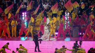 Camila Cabello reacciona a los abucheos durante la final de la Champions