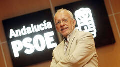 El presidente del PSOE-A cruza todos los límites y llama “tontopollas” a Feijóo