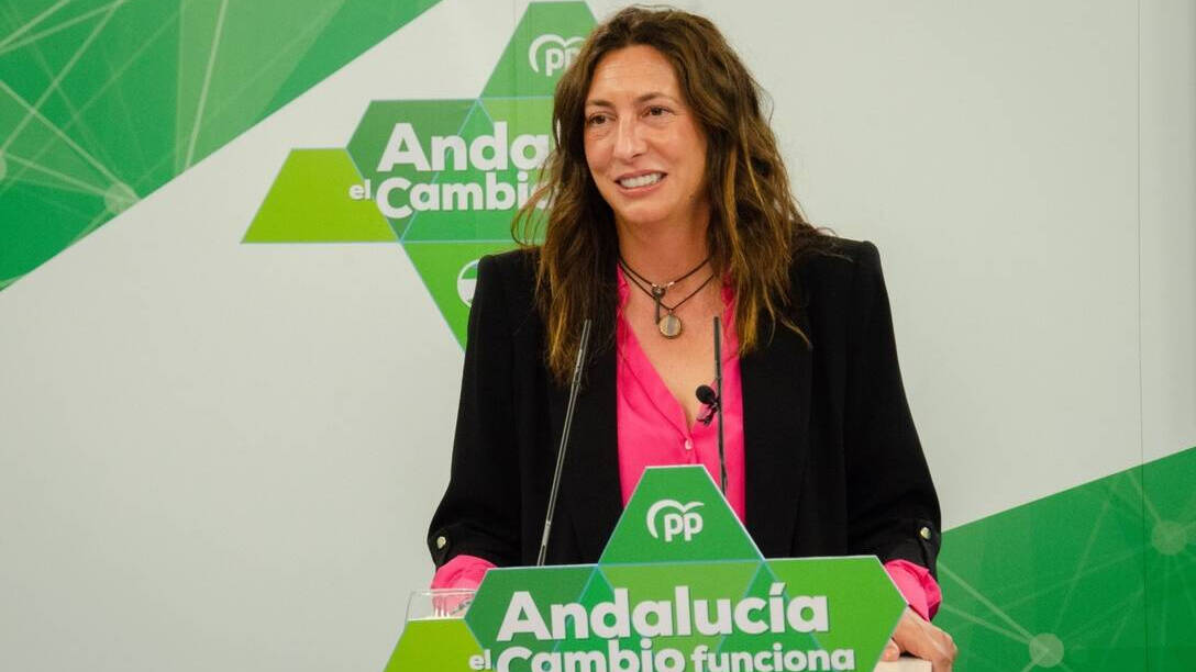 La secretaria general del PP Andaluz y candidata por la provincia de Huelva , Loles López.