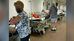 Muere un paciente en los pasillos de Urgencias y crece el caos en el Hospital de Torrevieja